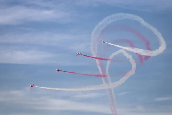 Turecki gwiazd Air Aerobatics Pokaż w Teknofest Stambuł — Zdjęcie stockowe