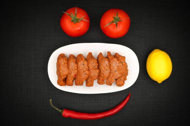 Türk yemekleri cig köfte