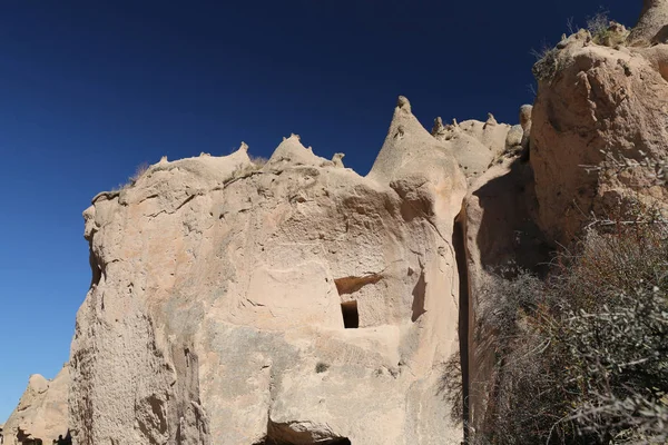 Sziklaalakzatok a Zelve Valley, Cappadocia, Nevsehir, Törökország — Stock Fotó