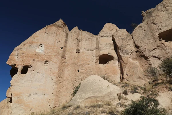 Sziklaalakzatok a Zelve Valley, Cappadocia, Nevsehir, Törökország — Stock Fotó