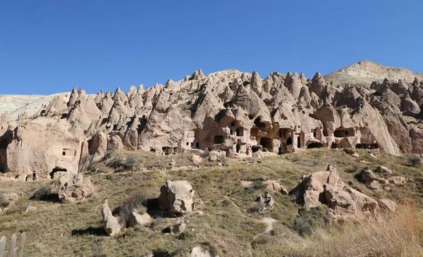 Formación de rocas en Zelve Valley, Capadocia, Nevsehir, Turquía —  Fotos de Stock