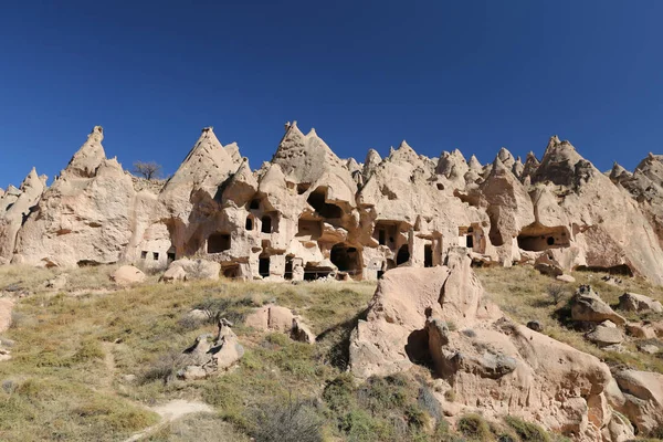 Zelve Vadisi'nde Kaya Oluşumları, Kapadokya, Nevşehir, Türkiye — Stok fotoğraf