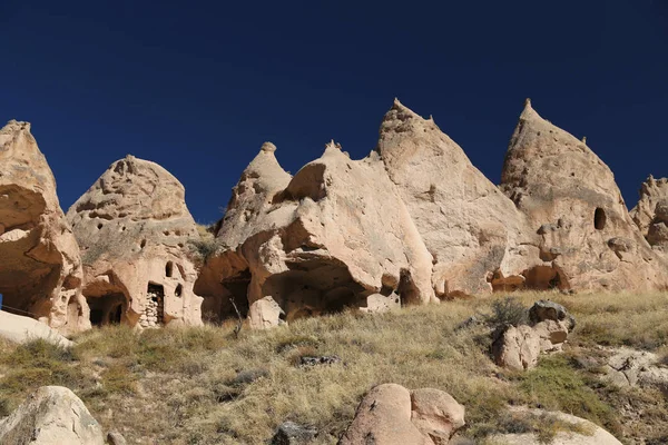 Felsformationen in Zelve-Tal, Kappadokien, Nevsehir, Türkei — Stockfoto