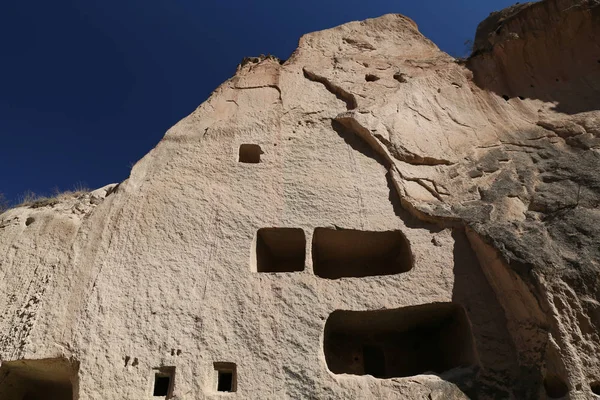 Felsformationen in Zelve-Tal, Kappadokien, Nevsehir, Türkei — Stockfoto