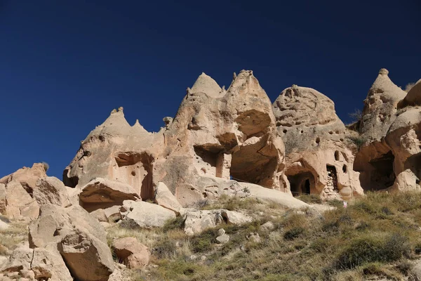 Sziklaalakzatok a Zelve Valley, Cappadocia, Nevsehir, Törökország — Stock Fotó