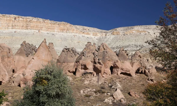 Sziklaalakzatok a Zelve Valley, Cappadocia, Nevsehir, Törökország — Stock Fotó