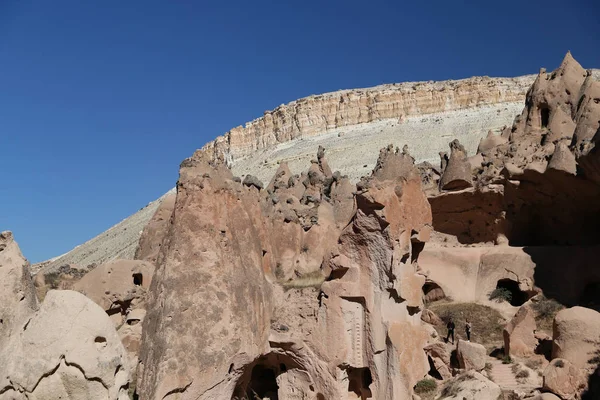Skalní útvary v údolí Zelve, Cappadocia, Nevsehir, Turecko — Stock fotografie