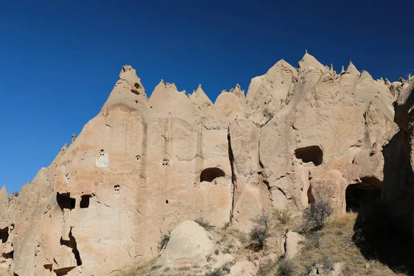 Formacje skalne w dolinie Zelve, Kapadocja, Nevsehir, Turcja — Zdjęcie stockowe
