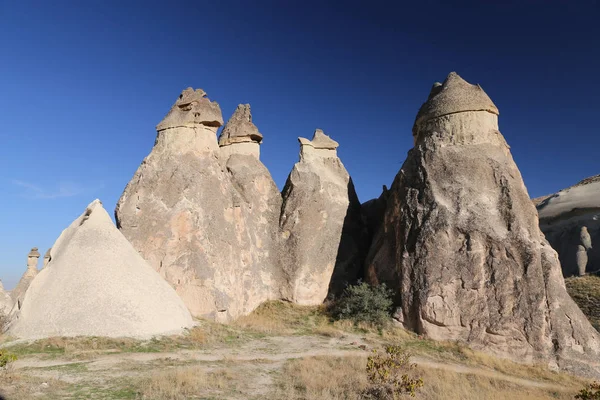 Formaciones rupestres en Pasabag Monks Valley, Capadocia, Nevsehir, T —  Fotos de Stock
