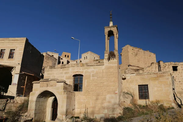 Mezquita en Cavusin Village, Nevsehir, Capadocia — Foto de Stock