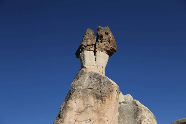 Formações rochosas em Pasabag Monks Valley, Capadócia, Nevsehir, T — Fotografia de Stock