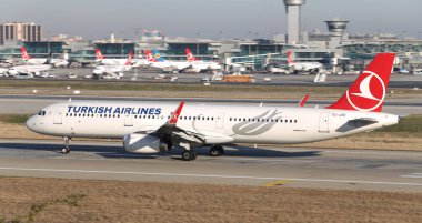 Uçak kalkış Havaalanı'ndan