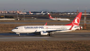 Uçak kalkış Havaalanı'ndan