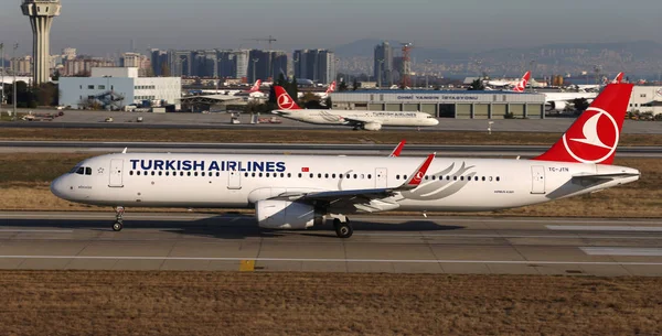 Airplane Takeoff from Airport — Stock Photo, Image