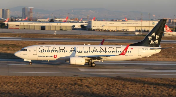 Airplane Takeoff from Airport — Stock Photo, Image