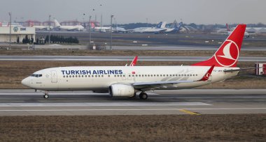 Uçak kalkış Havaalanı'ndan