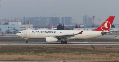 Uçak kalkış Havaalanı'ndan