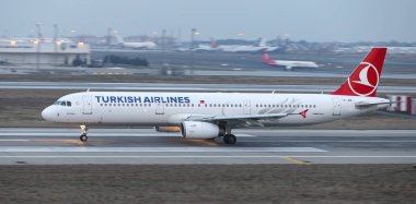 Uçak kalkış Havaalanı'ndan