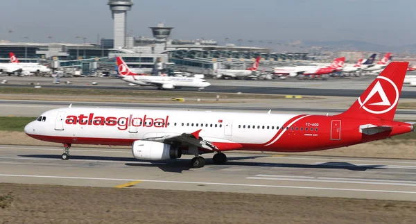 Airplane Takeoff from Airport — Stock Photo, Image