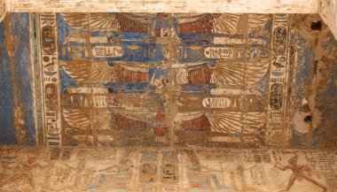 Medinet Habu Tapınağı'ndaki Mısır Hiyeroglifleri, Luxor, Mısır