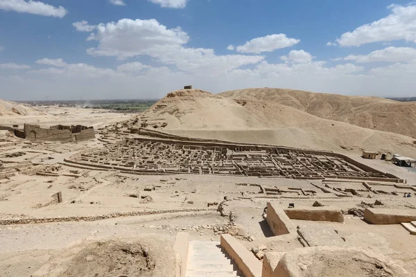 Pueblo de Deir el-Medina en Luxor, Egipto —  Fotos de Stock