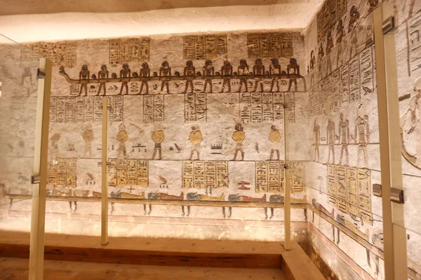 Graftombe in de vallei der koningen, Luxor, Egypte — Stockfoto