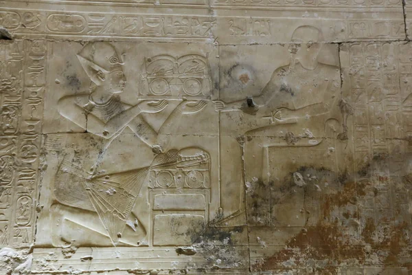Сцена з храму жахливим у Madfuna, Єгипет — стокове фото
