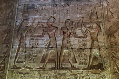 Madfuna, Mısır'daki Abydos Tapınağı'ndan bir sahne
