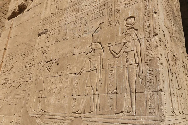 Scene from Edfu Temple in Edfu, Egypt — Stock Photo, Image