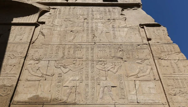 Scène du temple Kom Ombo à Assouan, Égypte — Photo