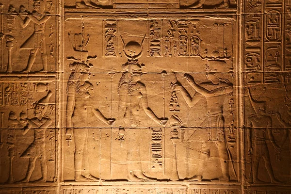 Sahne in Philae Temple, Aswan, Mısır