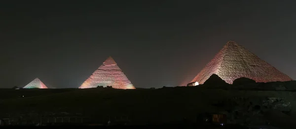 Complejo Piramidal de Giza en El Cairo, Egipto — Foto de Stock