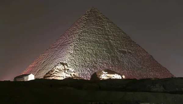 Gran Pirámide de Guiza en El Cairo, Egipto —  Fotos de Stock