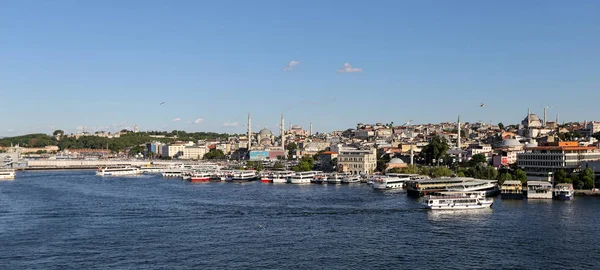 Distretto di Eminonu a Istanbul, Turchia — Foto Stock