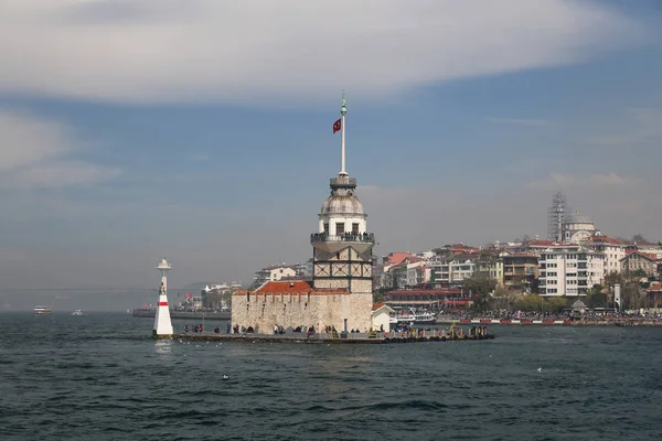 Jungfrur Tower i istanbul, Turkiet — Stockfoto
