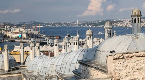 Stanbul Ilçesinde Süleyman Hamamı Çatıları Boğazı — Stok fotoğraf