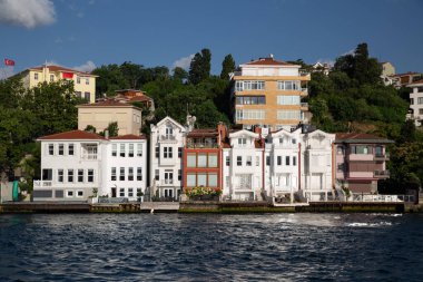 İstanbul 'un İstanbul İlçesinin Boğaz Tarafındaki Binalar