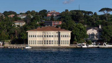 İstanbul 'un İstanbul İlçesinin Boğaz Tarafında Bina