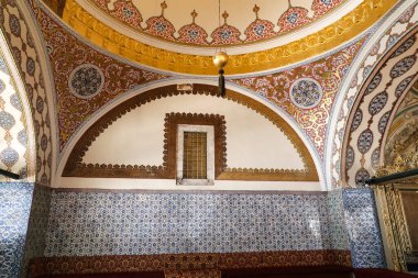 İSTANBUL, TURKEY - 05 Temmuz 2020: Topkapı Sarayı 'ndaki İmparatorluk Konseyi İçişleri