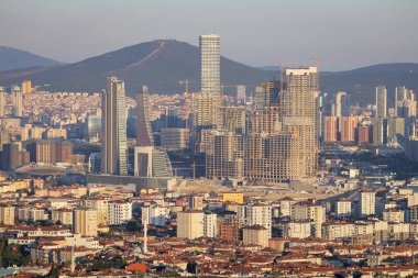 İstanbul 'un Atasehir ilçesindeki binalar, Türkiye