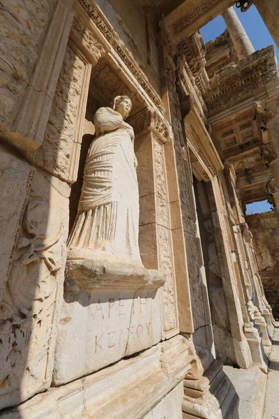 Personifizierung Der Tugend Statue Von Arete Der Antiken Stadt Ephesus — Stockfoto