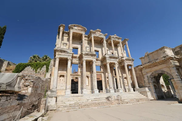 Efes Antik Kenti Ndeki Celsus Kütüphanesi Selcuk Kasabası Zmir Kenti — Stok fotoğraf