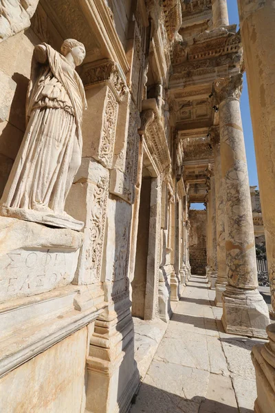 Personificatie Van Het Wijsheidsbeeld Efeze Oude Stad Selcuk Stad Izmir — Stockfoto