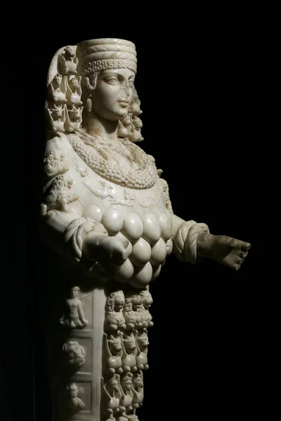 Hermosa Estatua Artemisa Museo Éfeso Ciudad Selcuk Ciudad Izmir Turquía — Foto de Stock