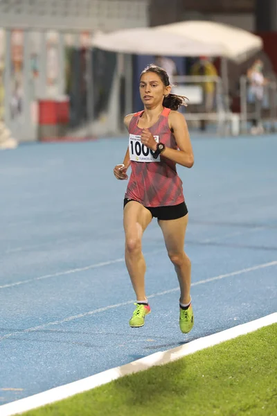 土耳其伊斯坦布尔 2020年9月4日 在土耳其田径锦标赛上跑3000米的未定义运动员 — 图库照片
