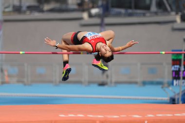 İSTANBUL, TURKEY - 13 Eylül 2020: Balkan U20 Atletizm Şampiyonası sırasında tanımlanamayan yüksek atlamacı