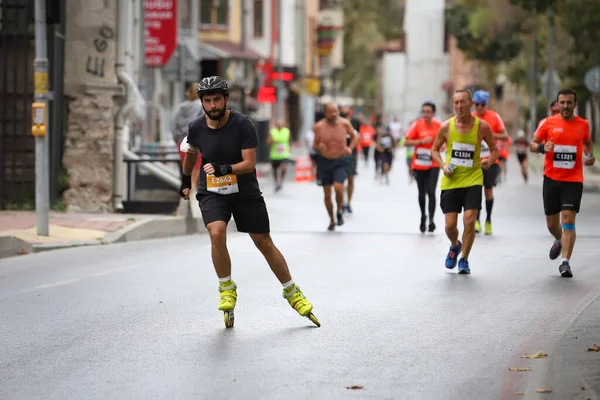 Istanbul Turkey Září 2020 Bruslař Běžící Istanbulský Půlmaraton Starém Městě — Stock fotografie