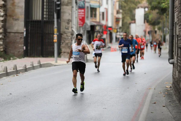 Istanbul Türkei September 2020 Athleten Beim Istanbul Halbmarathon Der Altstadt — Stockfoto