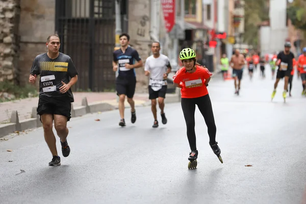 Istanbul Turkey September 2020 Skater Running Istanbul Half Marathon Old — Stock Photo, Image