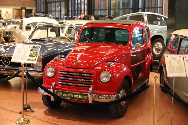 Istanbul Turquía Septiembre 2020 1954 Exposición Fiat Topolino 500C Museo — Foto de Stock